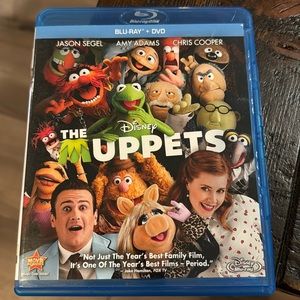 Disney- The Muppets Blu-Ray + DVD.